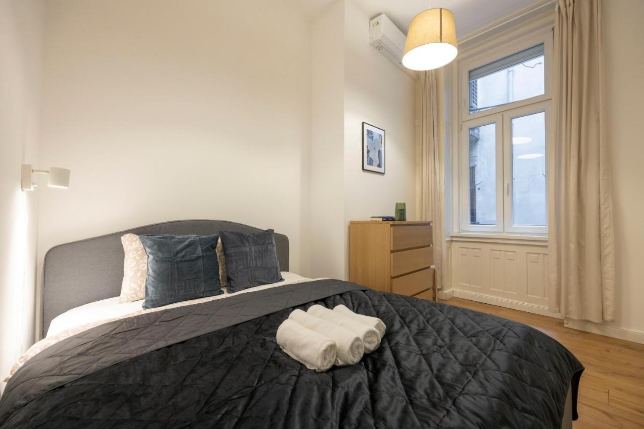 Central Grand Apartment With 5Bedrm 2Bathroom Budapešť Exteriér fotografie