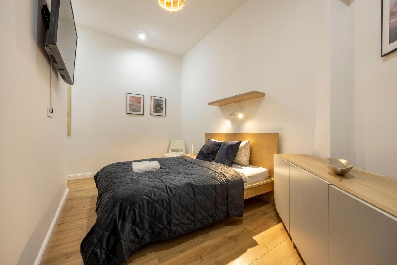 Central Grand Apartment With 5Bedrm 2Bathroom Budapešť Exteriér fotografie