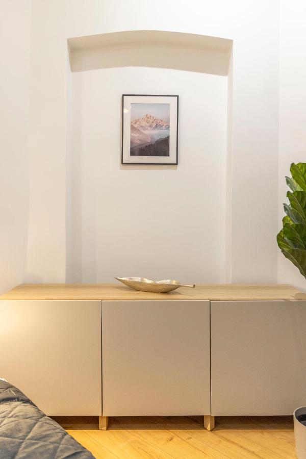Central Grand Apartment With 5Bedrm 2Bathroom Budapešť Exteriér fotografie